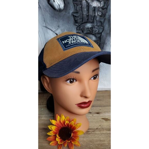 The North Face hat - Picture 4 of 4